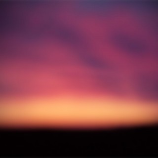 robbie - blurry sky ipad wallpaper