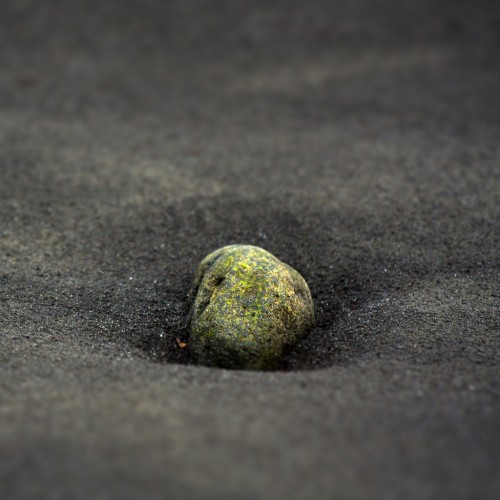 in black sand by .robbie Ipad wallpaper