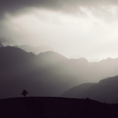 magical sunset at magical sapa by Yves Ipad wallpaper